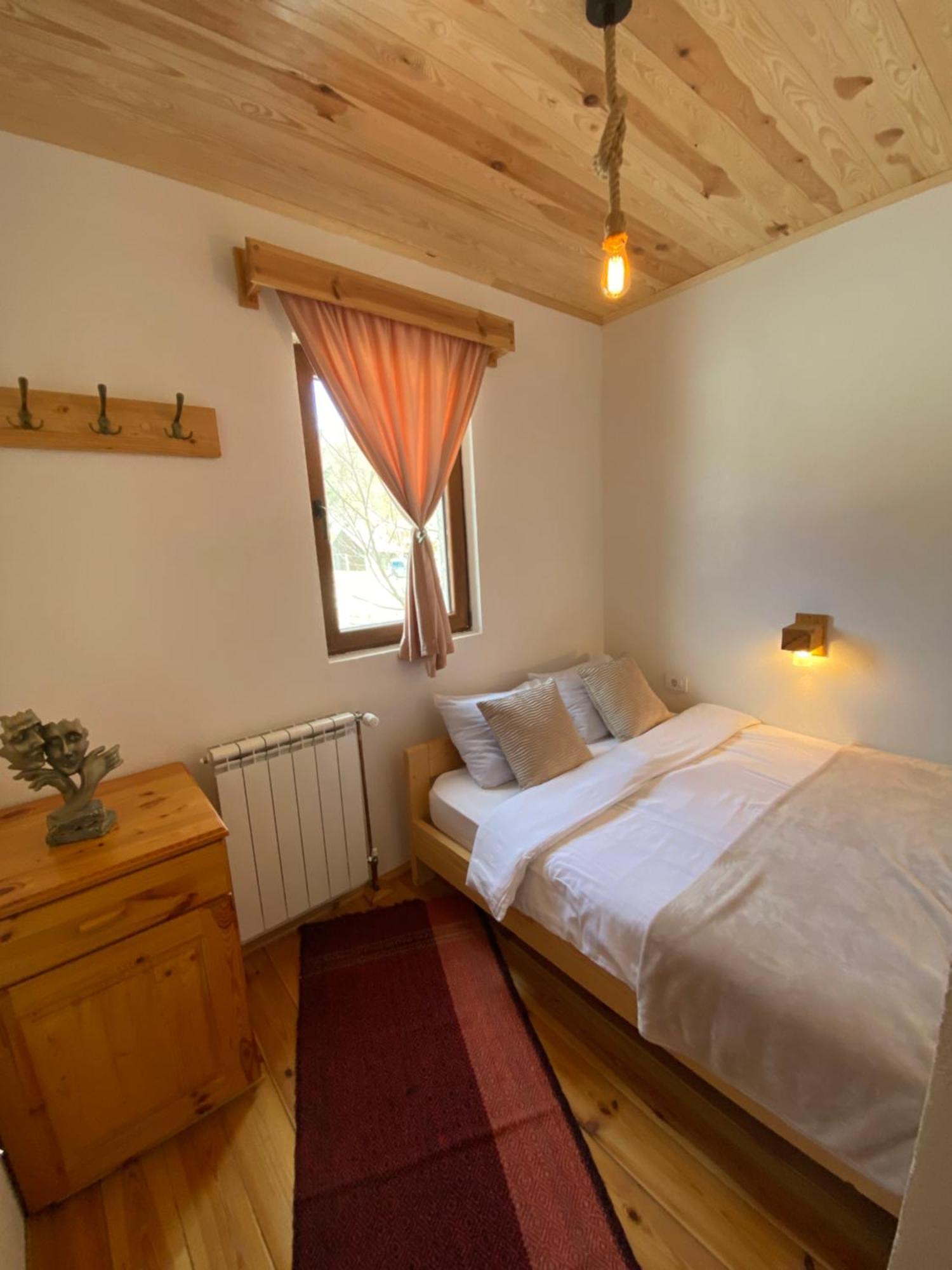Villa Pahulja Rooms Kolašin Esterno foto